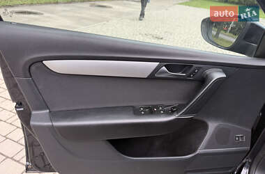 Універсал Volkswagen Passat 2012 в 