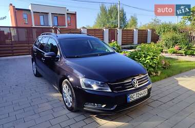 Универсал Volkswagen Passat 2013 в Львове