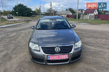 Универсал Volkswagen Passat 2007 в Сарнах