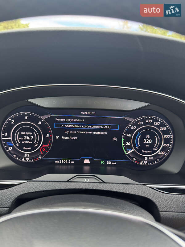 Универсал Volkswagen Passat 2018 в Львове