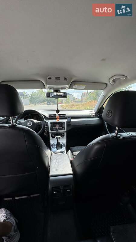Універсал Volkswagen Passat 2010 в Подільську