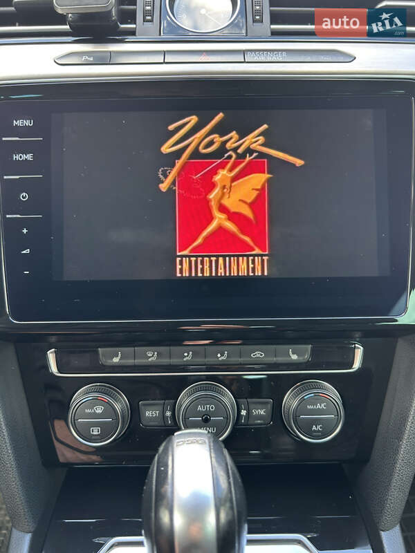 Універсал Volkswagen Passat 2018 в Радивиліві