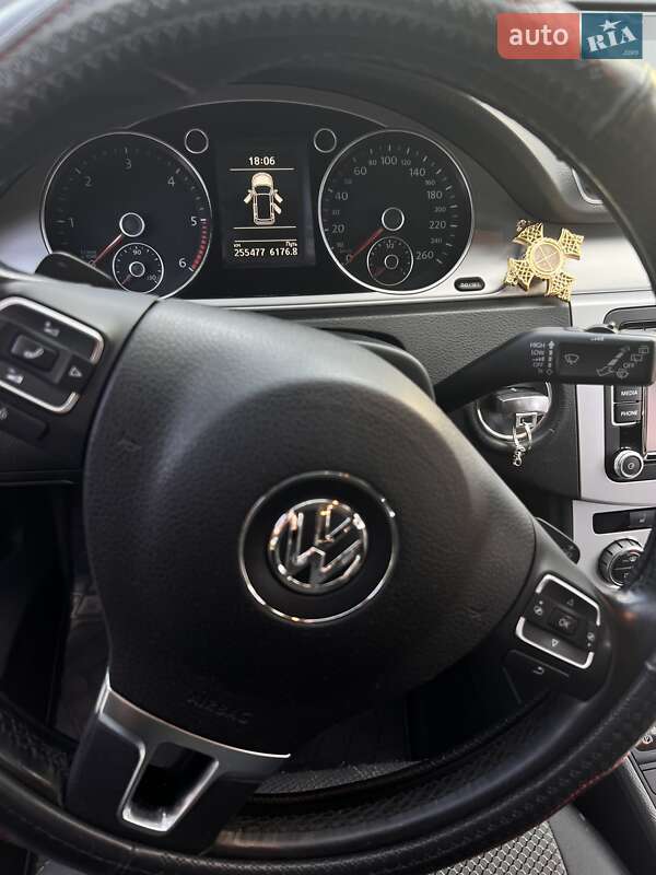 Универсал Volkswagen Passat 2013 в Черновцах