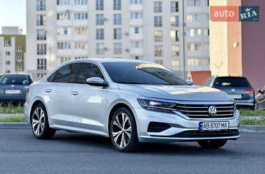 Седан Volkswagen Passat 2020 в Одесі