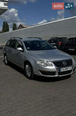 Універсал Volkswagen Passat 2006 в Одесі