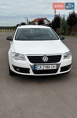 Универсал Volkswagen Passat 2008 в 