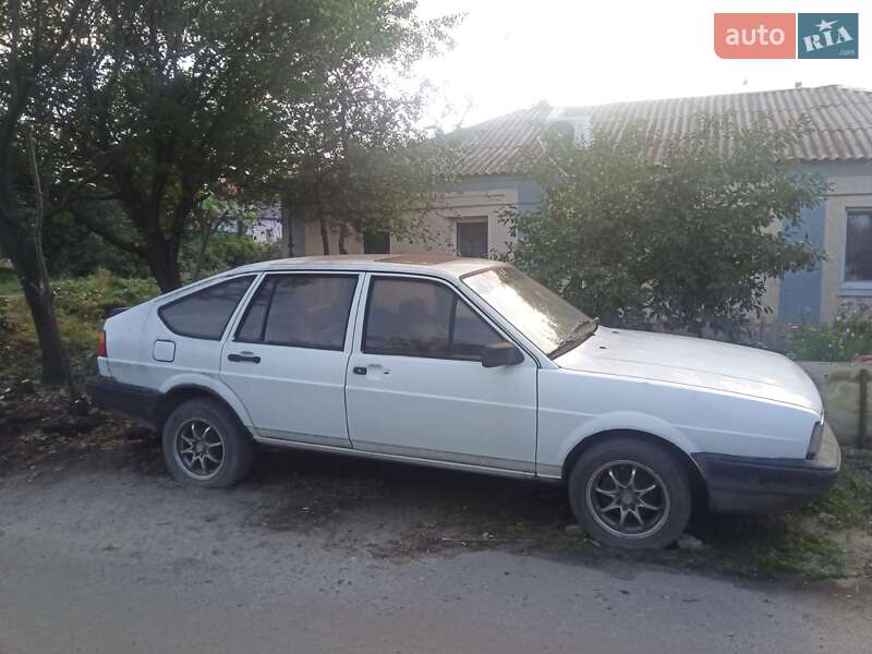 Хэтчбек Volkswagen Passat 1981 в Харькове фото 4 Хэтчбек Volkswagen Passat 1981 в Харькове