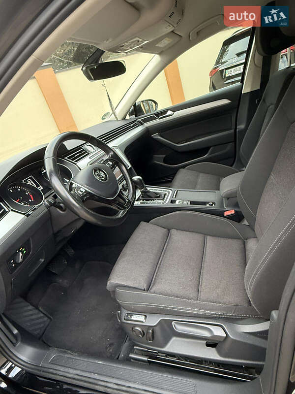 Универсал Volkswagen Passat 2017 в Виннице фото 12 Универсал Volkswagen Passat 2017 в Виннице