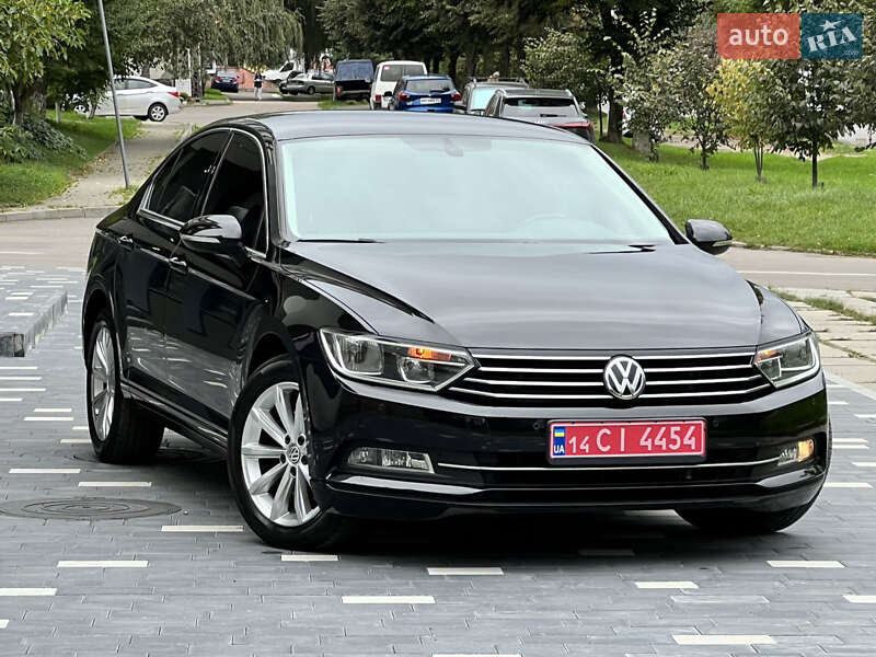 Седан Volkswagen Passat 2019 в Трускавце