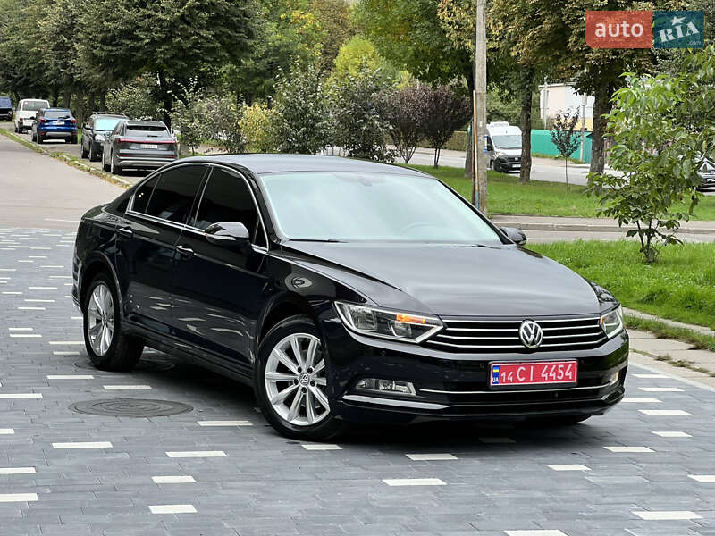 Седан Volkswagen Passat 2019 в Трускавце