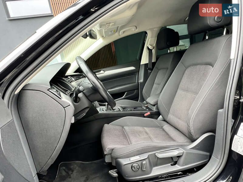 Седан Volkswagen Passat 2019 в Трускавце