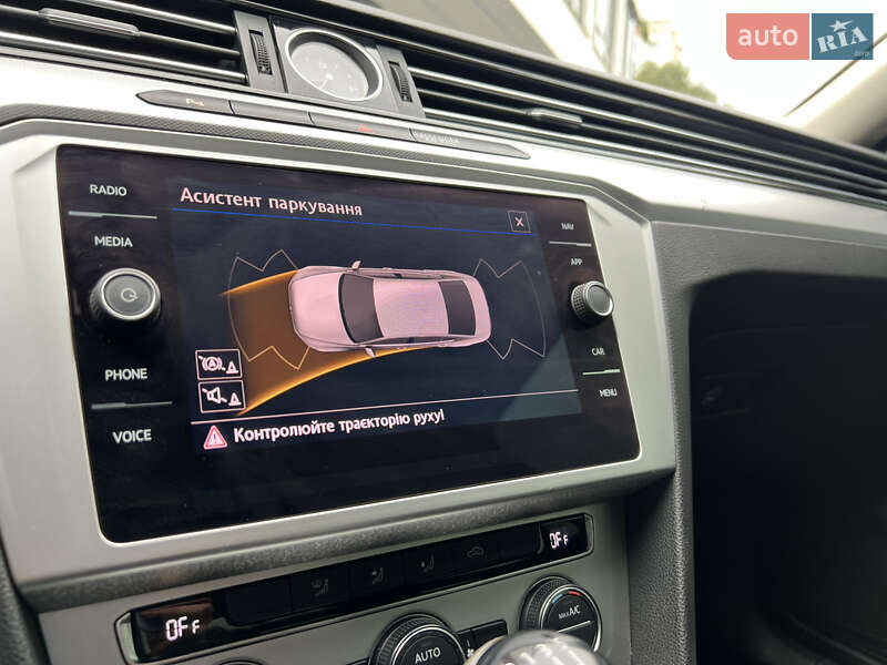 Седан Volkswagen Passat 2019 в Трускавце