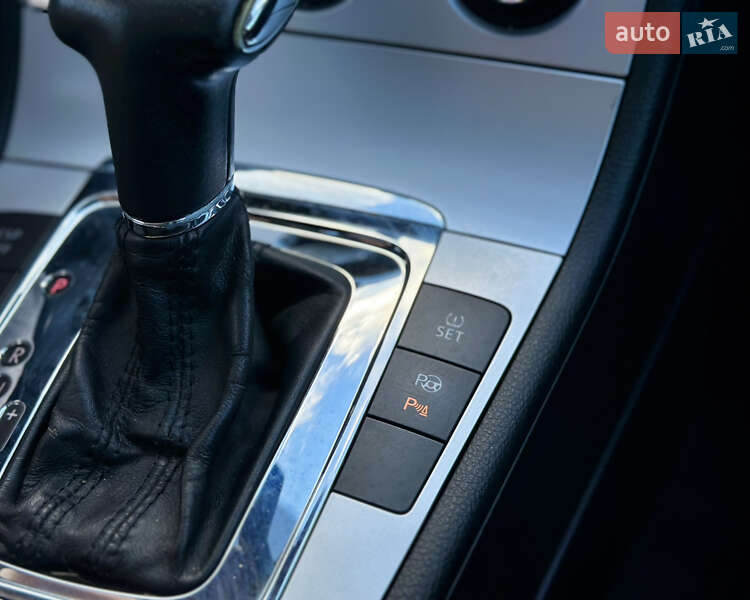 Универсал Volkswagen Passat 2007 в Киеве фото 29 Универсал Volkswagen Passat 2007 в Киеве