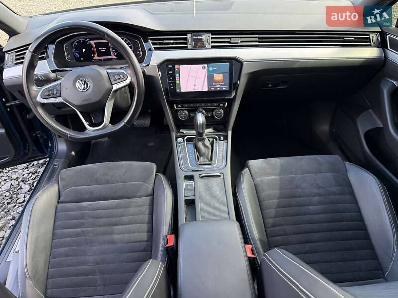 Универсал Volkswagen Passat 2020 в Луцке