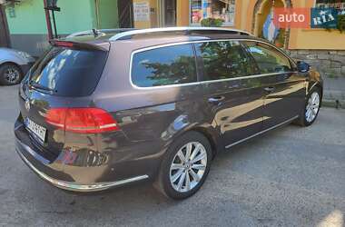 Универсал Volkswagen Passat 2011 в 