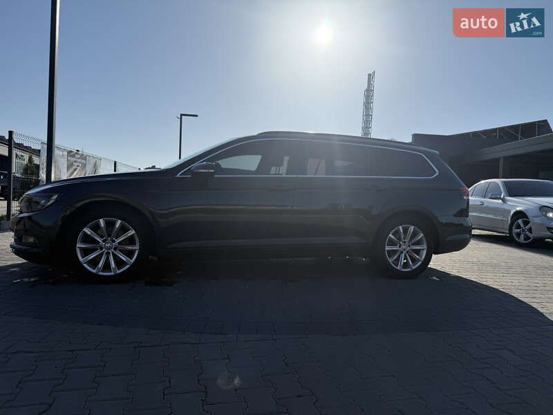 Универсал Volkswagen Passat 2017 в Ивано-Франковске