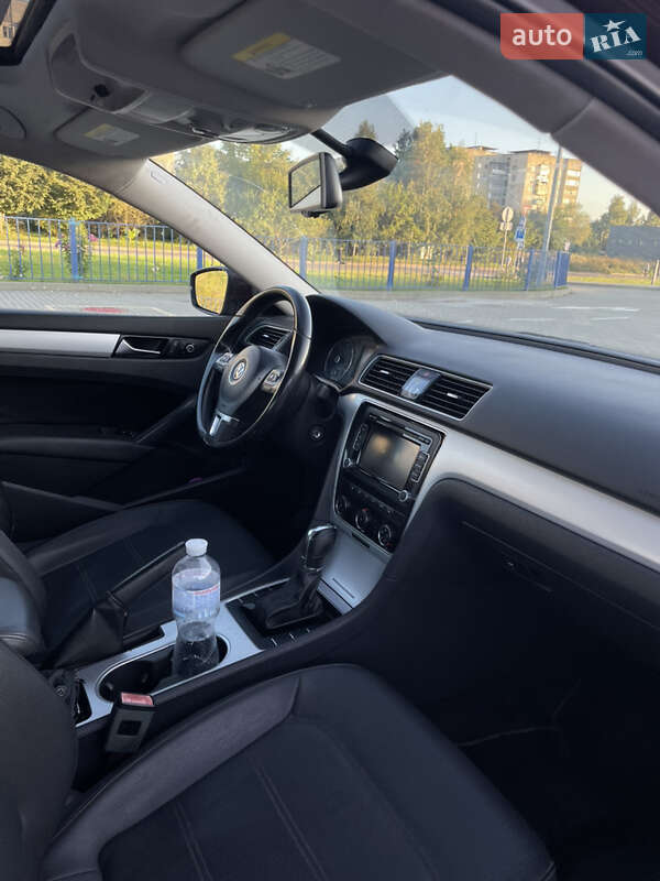 Седан Volkswagen Passat 2013 в Дрогобыче