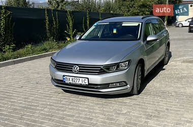 Універсал Volkswagen Passat 2016 в Кам'янець-Подільському