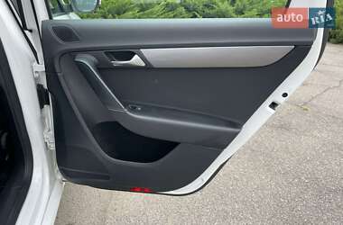 Универсал Volkswagen Passat 2013 в 