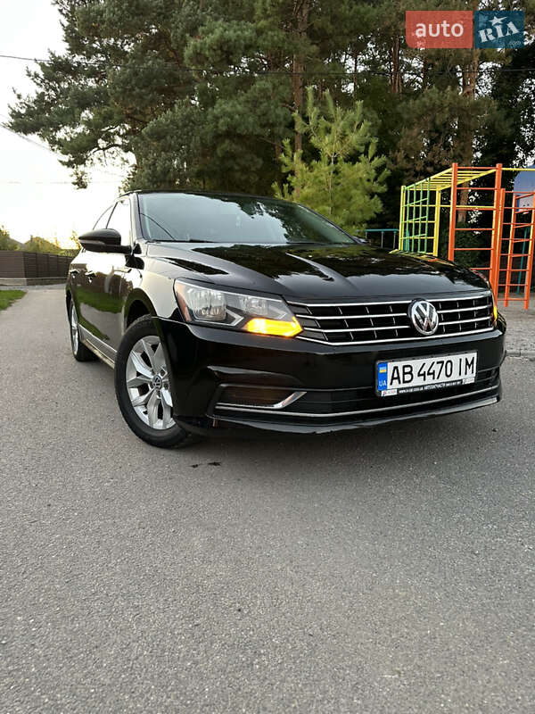 Седан Volkswagen Passat 2015 в Вінниці