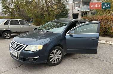 Универсал Volkswagen Passat 2006 в Запорожье