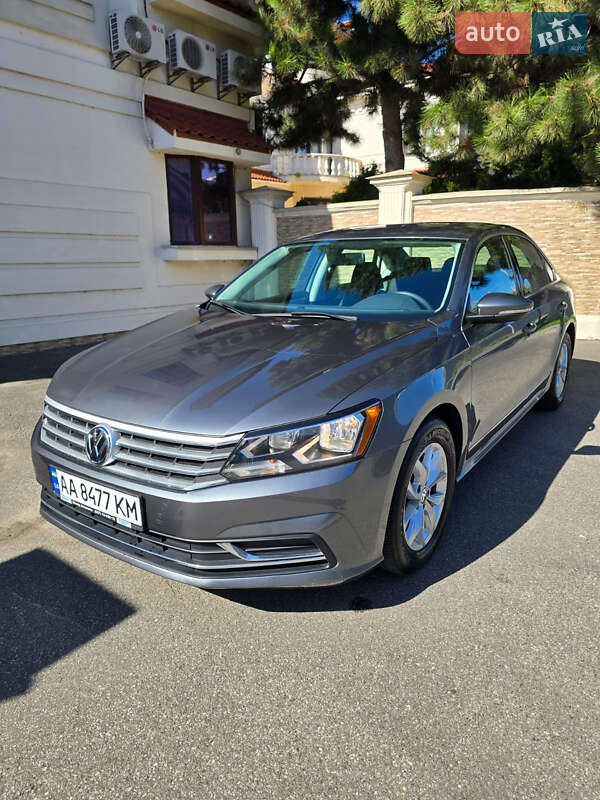 Volkswagen Passat 2015