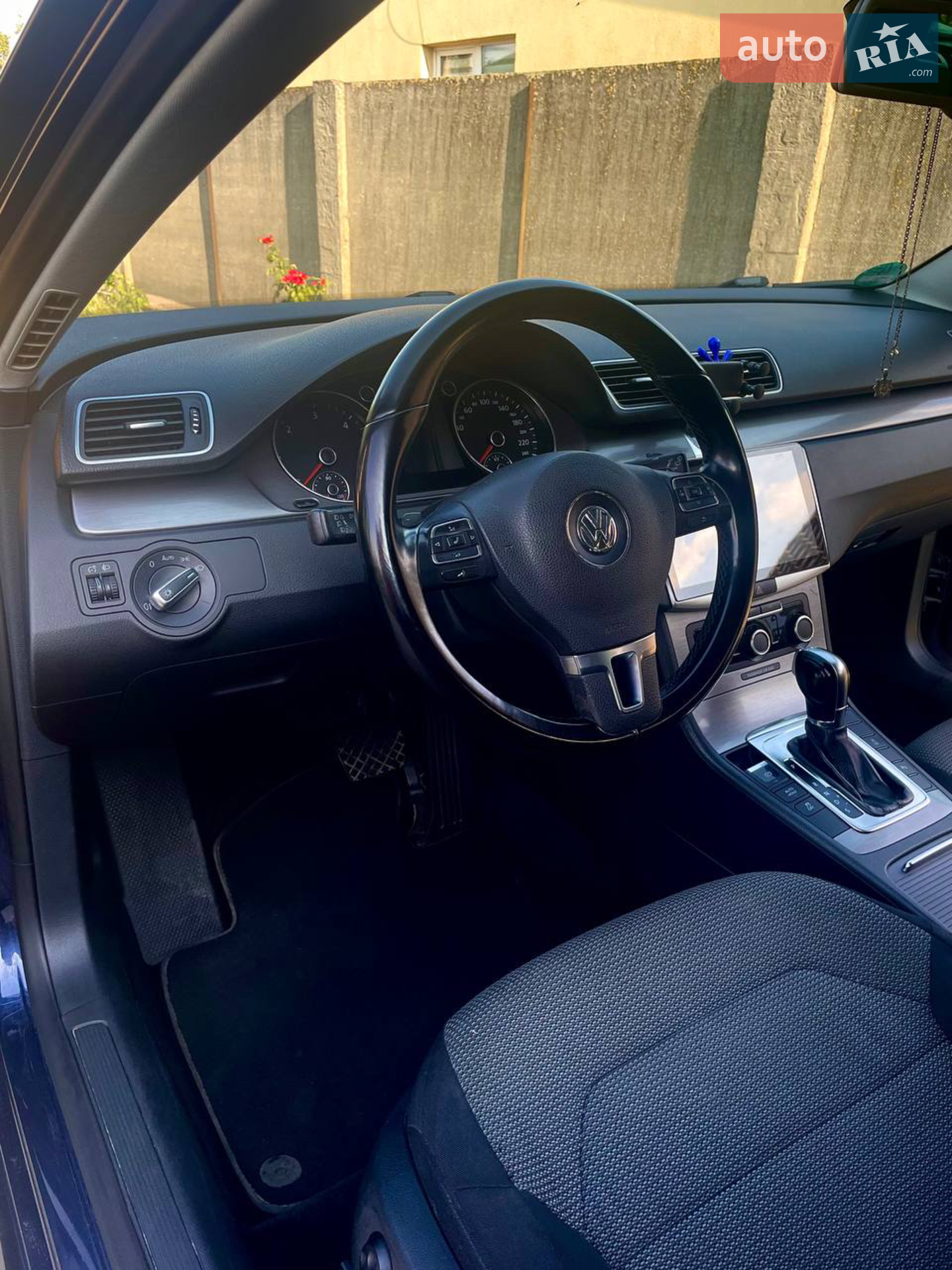 2011 Volkswagen Passat - мініатюра 15