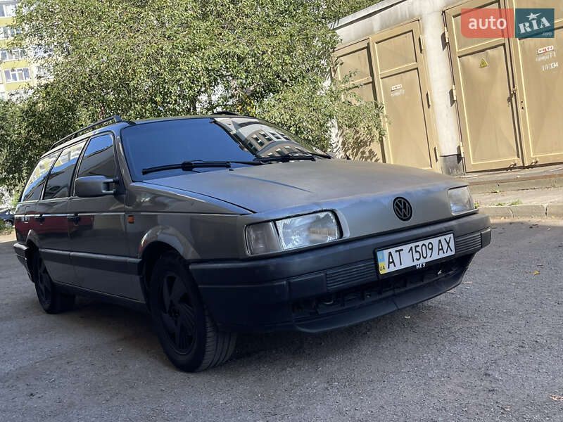 Универсал Volkswagen Passat 1993 в Ивано-Франковске