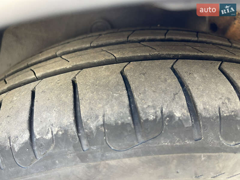 Универсал Volkswagen Passat 1993 в Ивано-Франковске