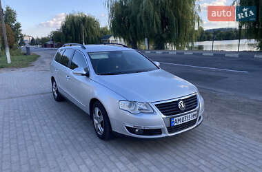 Универсал Volkswagen Passat 2008 в Тростянце