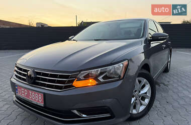 Седан Volkswagen Passat 2017 в Камне-Каширском