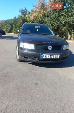 Универсал Volkswagen Passat 1999 в Чернигове