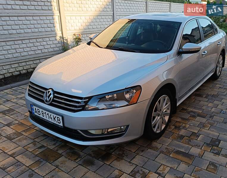 Седан Volkswagen Passat 2012 в Виннице