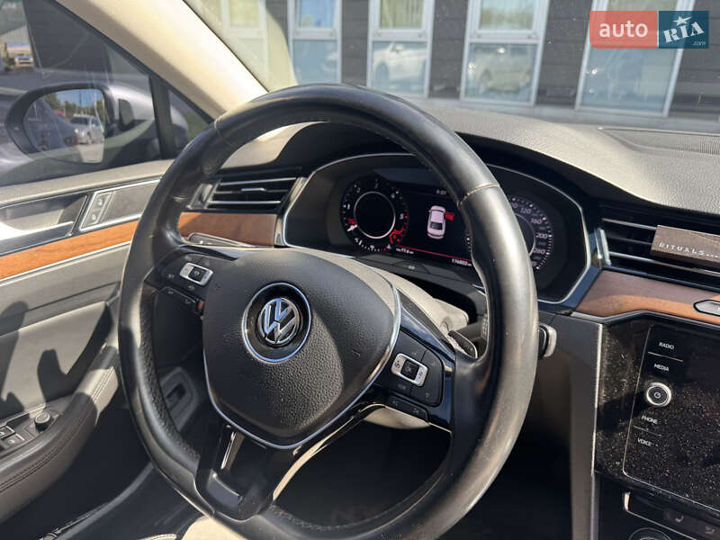 Седан Volkswagen Passat 2018 в Павлограде фото 7 Седан Volkswagen Passat 2018 в Павлограде