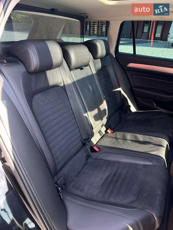 Универсал Volkswagen Passat 2015 в Львове фото 16 Универсал Volkswagen Passat 2015 в Львове