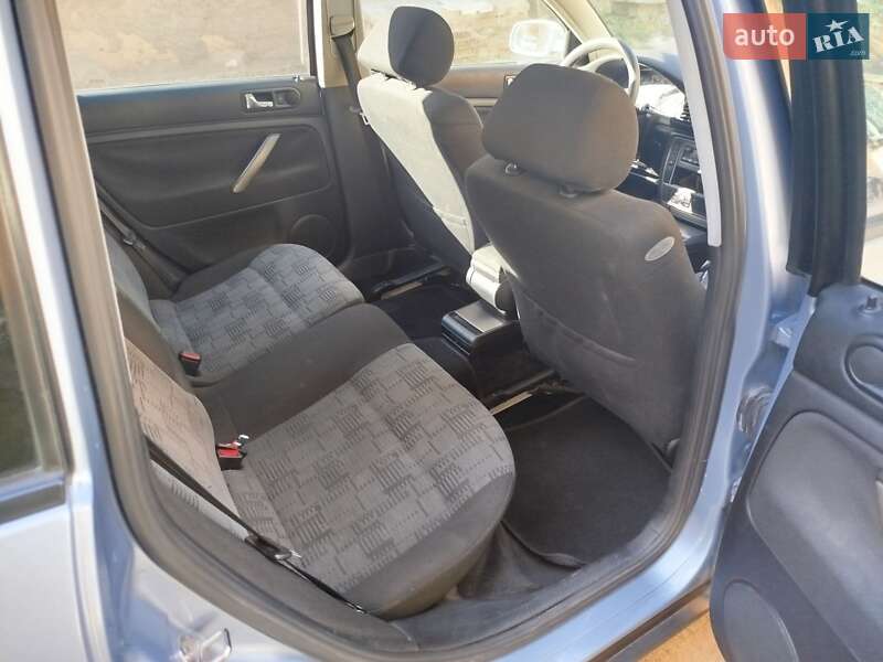 Универсал Volkswagen Passat 1998 в Нежине