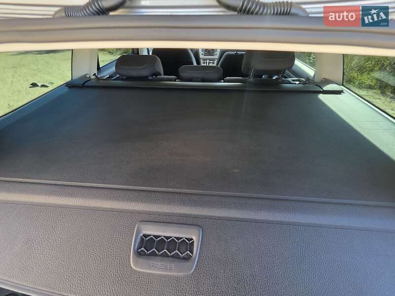 Универсал Volkswagen Passat 2015 в Львове