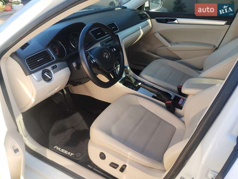 Седан Volkswagen Passat 2018 в Мерефа