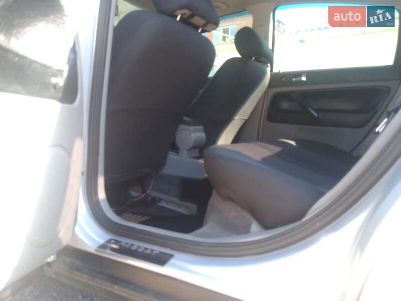 Седан Volkswagen Passat 1997 в Черкассах