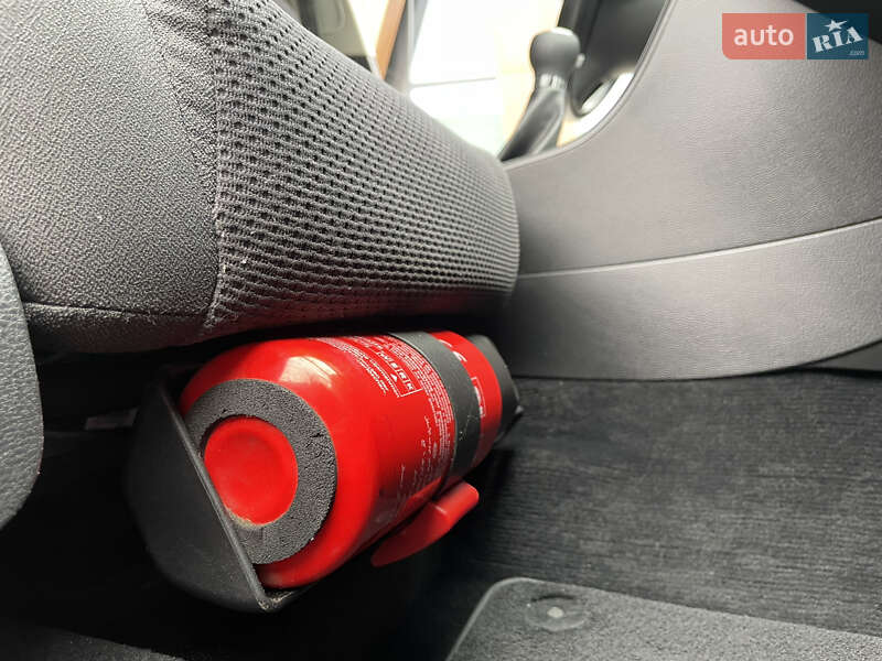 Универсал Volkswagen Passat 2010 в Луцке фото 33 Универсал Volkswagen Passat 2010 в Луцке