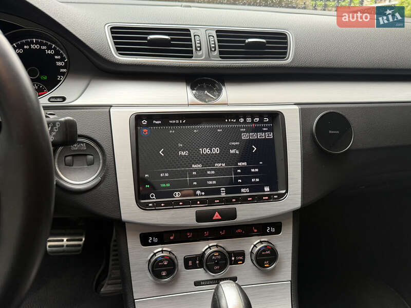 Универсал Volkswagen Passat 2014 в Львове