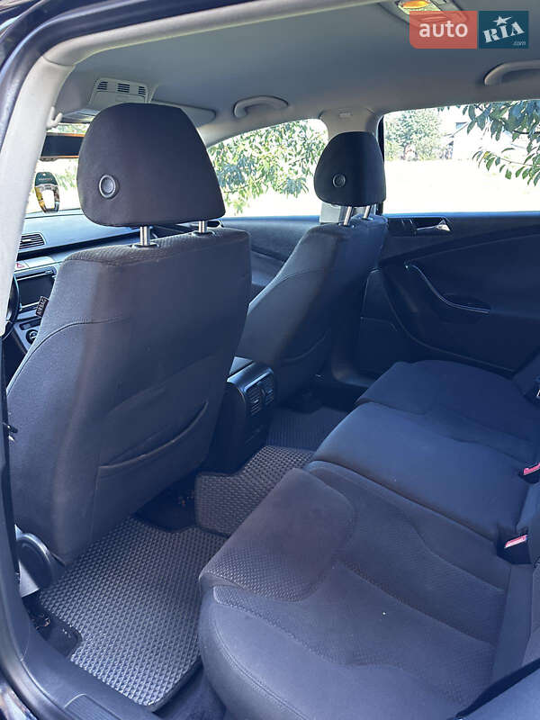Универсал Volkswagen Passat 2007 в Вижнице