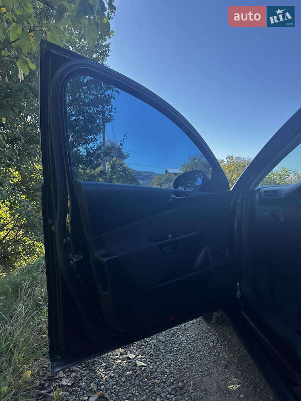 Универсал Volkswagen Passat 2007 в Вижнице