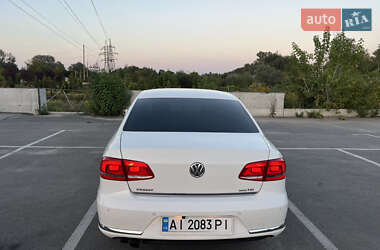 Седан Volkswagen Passat 2011 в 