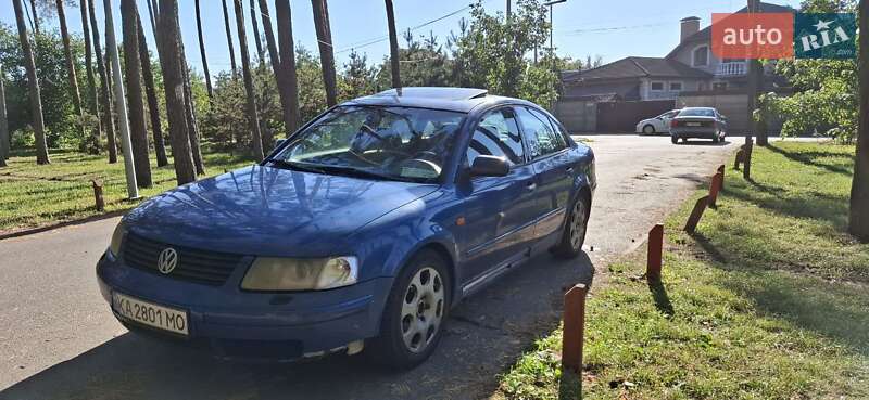 Седан Volkswagen Passat 1999 в Києві фото Седан Volkswagen Passat 1999 в Києві