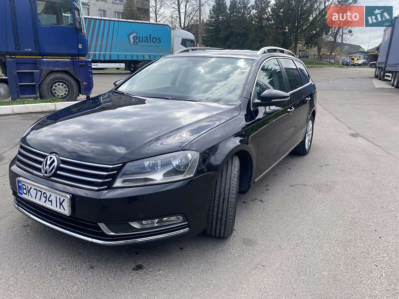 Volkswagen Passat 2011