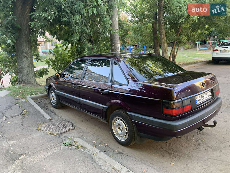 Седан Volkswagen Passat 1993 в Черкассах фото 9 Седан Volkswagen Passat 1993 в Черкассах