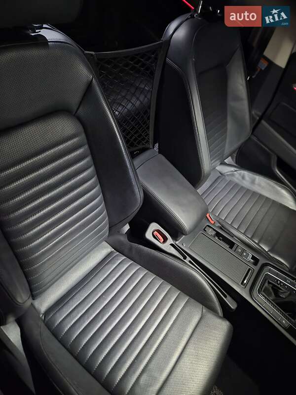 Седан Volkswagen Passat 2017 в Николаеве