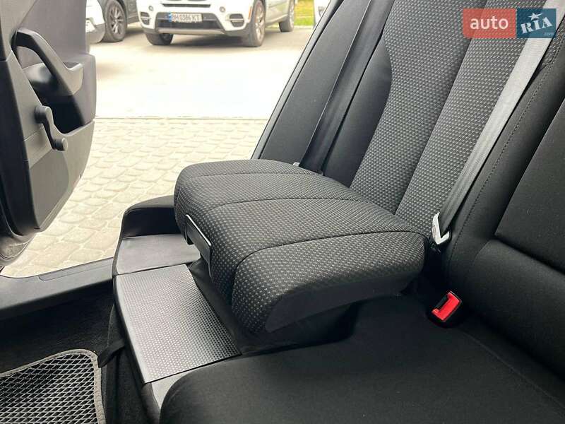 Універсал Volkswagen Passat 2009 в Львові