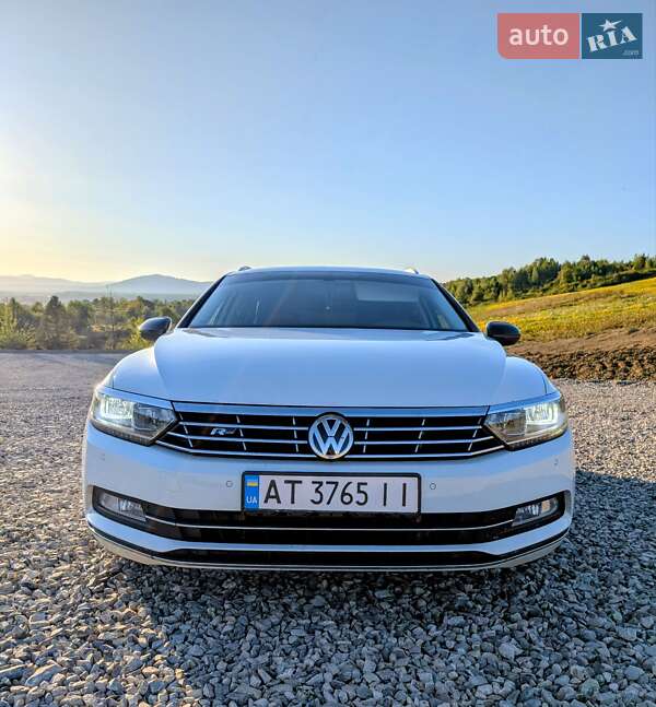 Универсал Volkswagen Passat 2015 в Ивано-Франковске